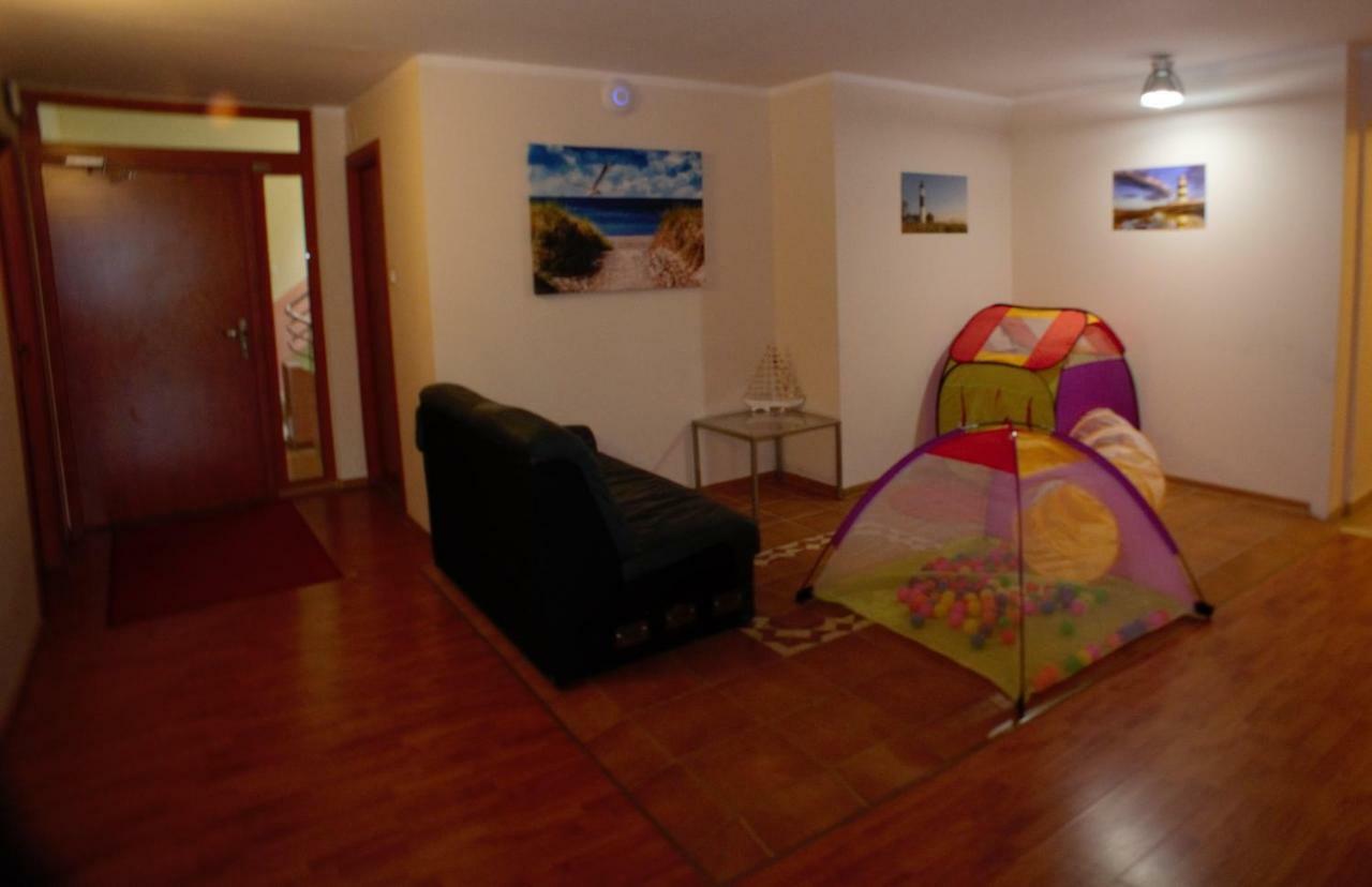 Floryda Jurata Bed & Breakfast Exterior foto
