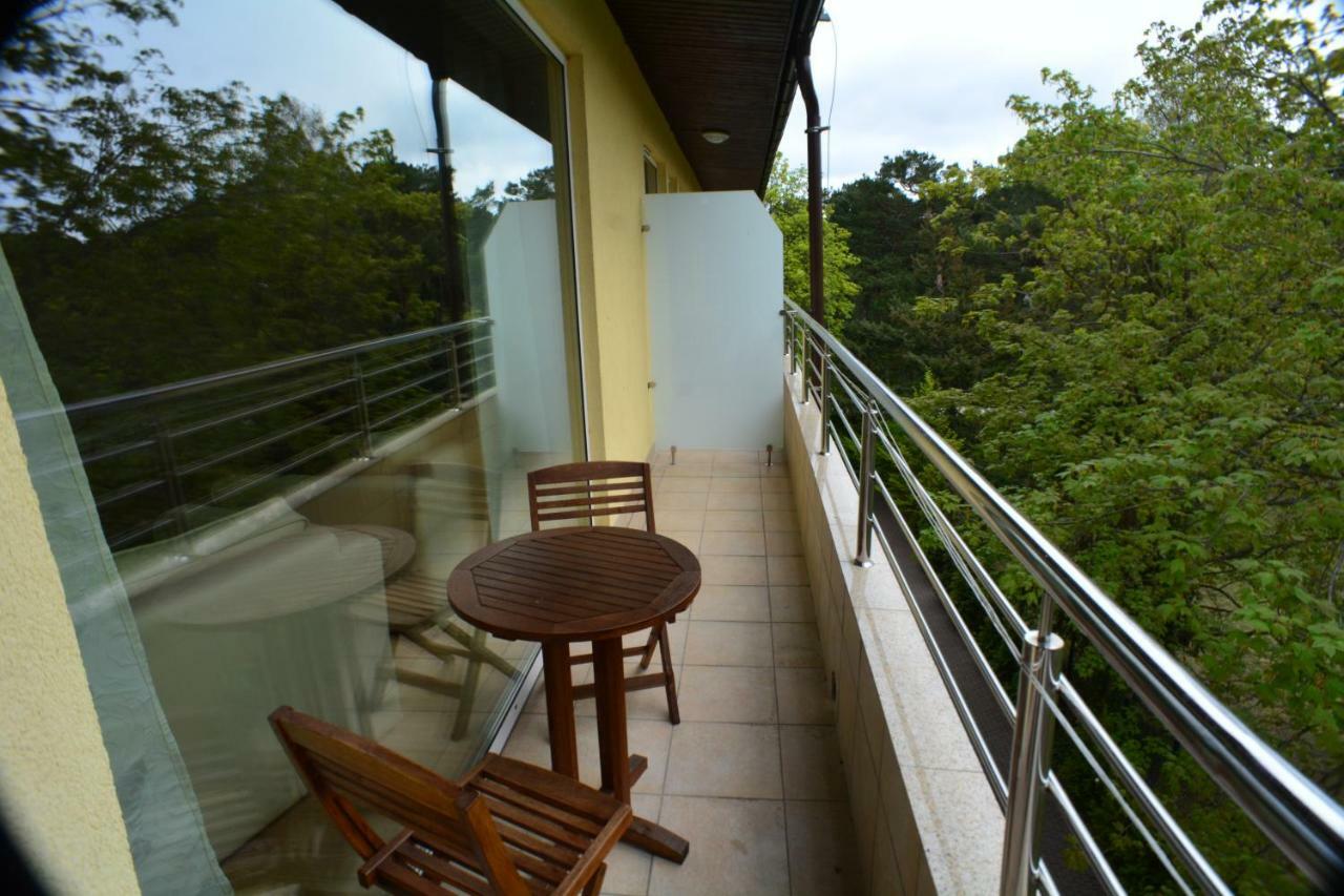 Floryda Jurata Bed & Breakfast Exterior foto