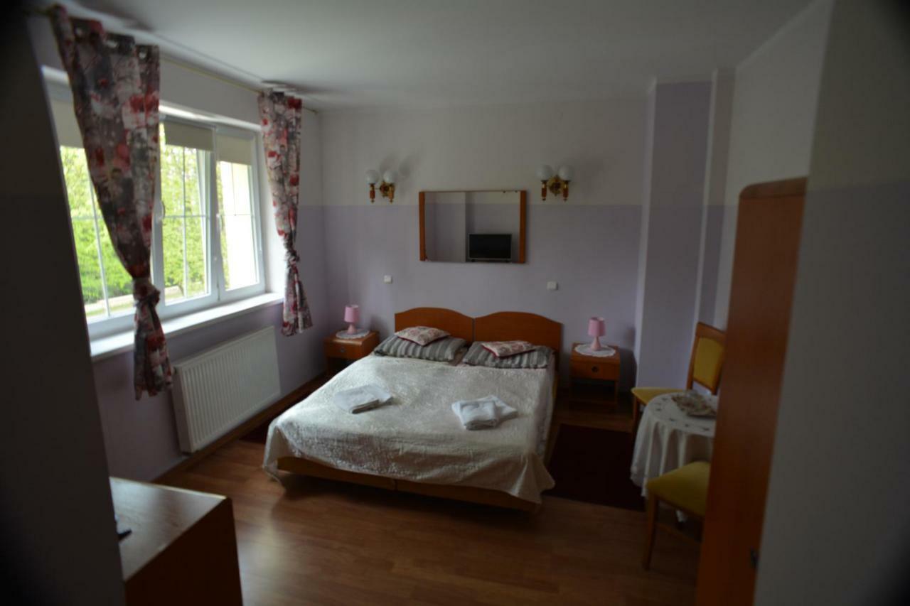 Floryda Jurata Bed & Breakfast Exterior foto